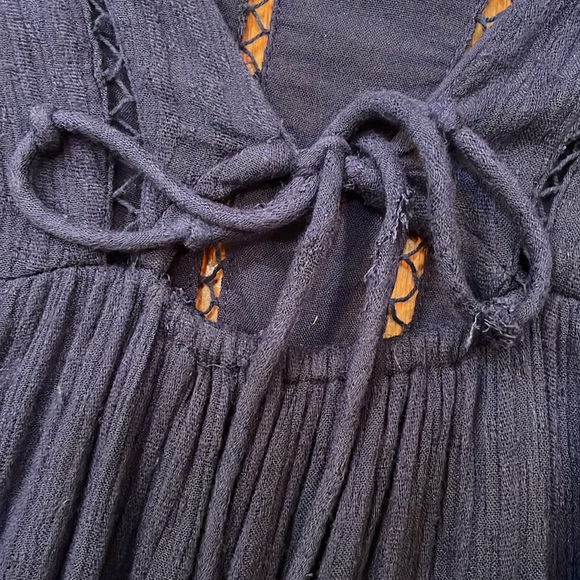 Free People Blue Gauze Ruffles size XS Bohemian Hippy Cut outs - Picture 3 of 12